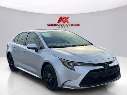 Used 2023 Toyota Corolla LE FWD image 8