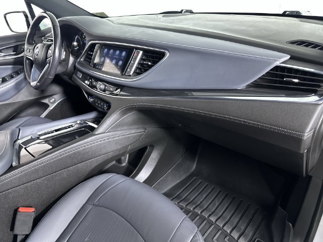 Used 2023 Buick Enclave Essence FWD image 30