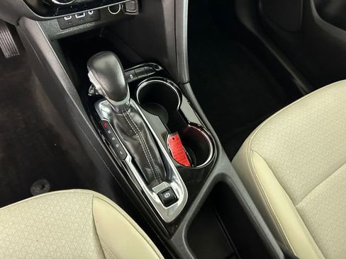 Used 2023 Buick Encore GX Select image 18