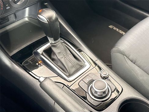 Used 2015 MAZDA MAZDA3 i Sport FWD image 23