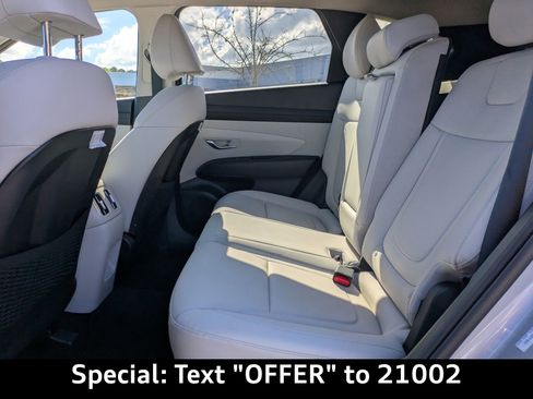 Used 2025 Hyundai Tucson SEL image 14