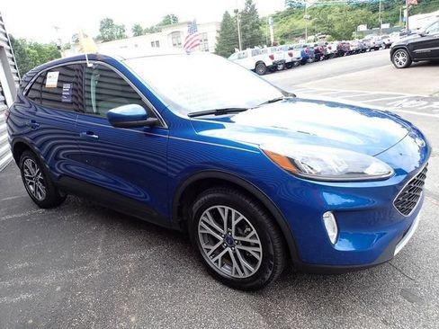 Certified 2022 Ford Escape SEL w/ Technology Package AWD/4WD image 12