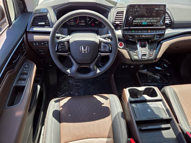 New 2026 Honda Odyssey Elite image 10