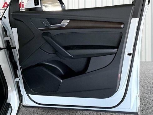 Certified 2022 Audi Q5 2.0T Premium w/ Convenience Package image 28