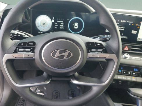 New 2026 Hyundai Elantra Sport image 19