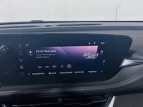 Used 2025 Buick Envista Preferred image 19