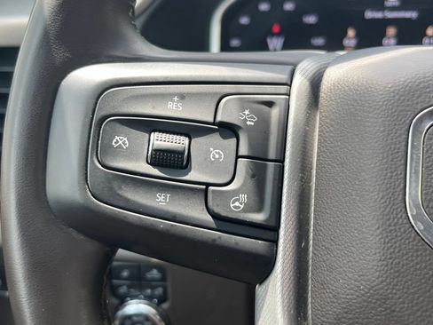 Used 2024 GMC Sierra 3500 Denali w/ Technology Package AWD/4WD image 18