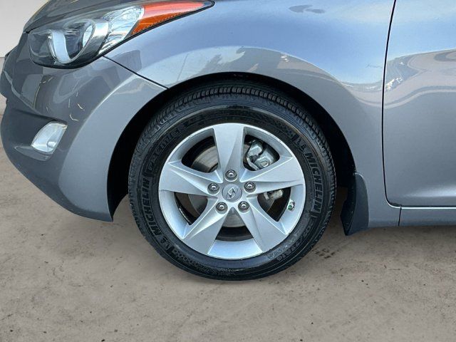 Used 2012 Hyundai Elantra GLS w/ Preferred Pkg 3 FWD image 9