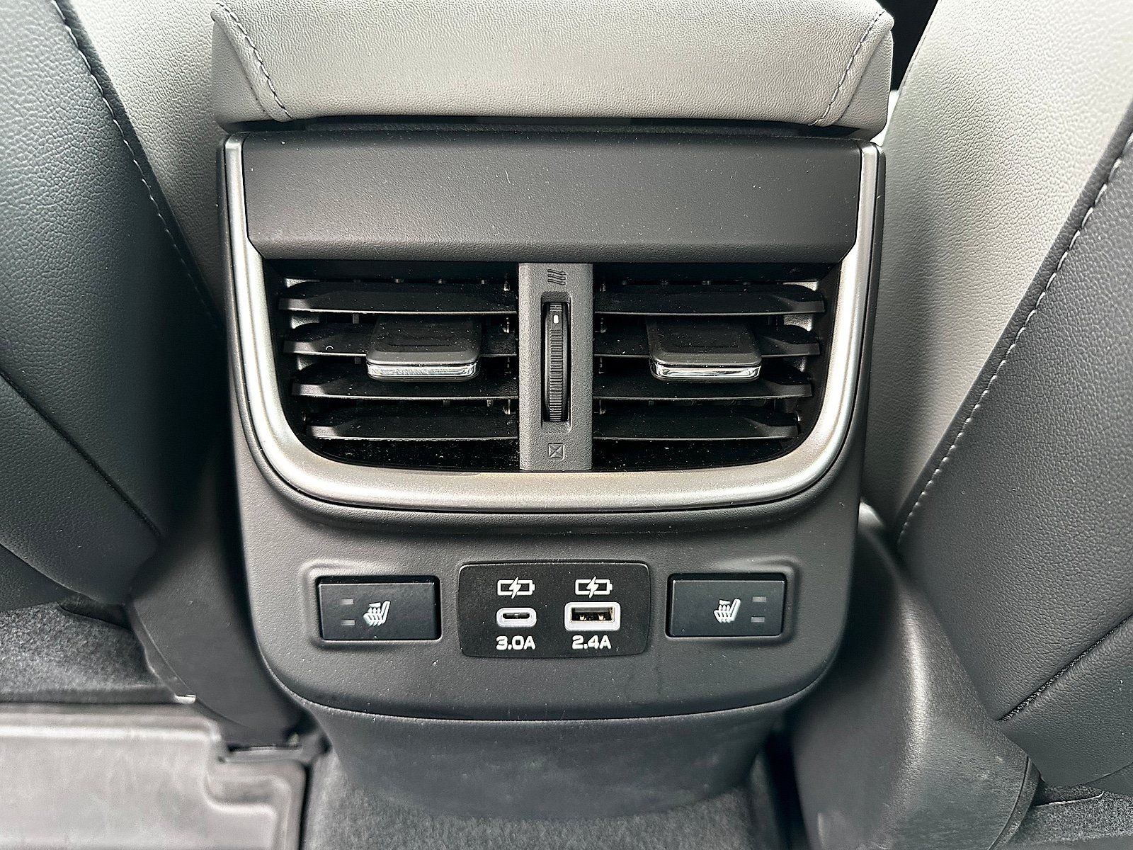 Used 2024 Subaru Legacy Limited AWD/4WD image 11