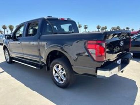 Used 2025 Ford F150 XLT w/ Equipment Group 301A Standard RWD image 5