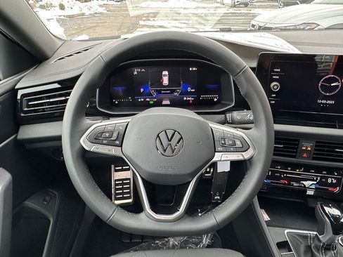 New 2026 Volkswagen Jetta Sport FWD image 9