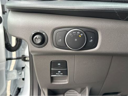 New 2026 Ford Transit 150 148 Medium Roof w/ Load Area Protection Package image 22