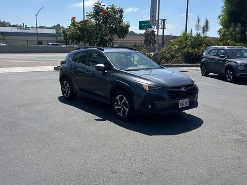 Used 2025 Subaru Crosstrek 2.5i Premium AWD/4WD image 5