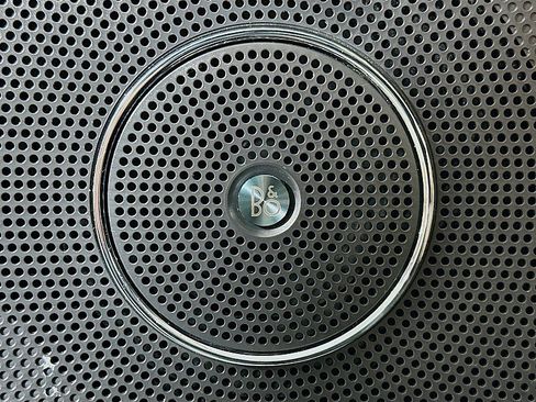 Used 2023 Ford Expedition Limited image 21