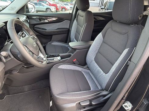 New 2026 Chevrolet TrailBlazer LT w/ Midnight Edition FWD image 4