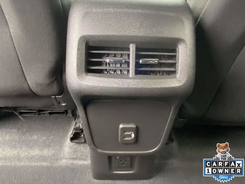 Used 2023 Chevrolet Equinox LT image 12