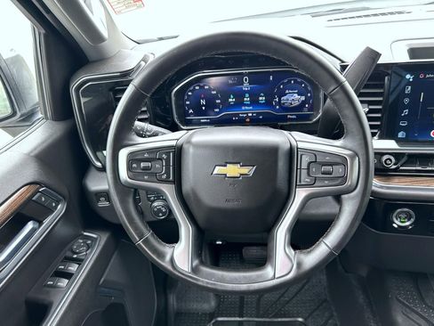 Certified 2023 Chevrolet Silverado 1500 LT AWD/4WD image 11