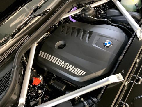 New 2026 BMW X5 xDrive40i w/ Executive Package AWD/4WD image 17