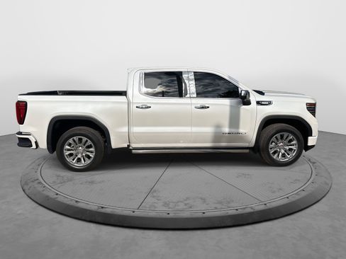 Certified 2024 GMC Sierra 1500 Denali w/ Technology Package image 9