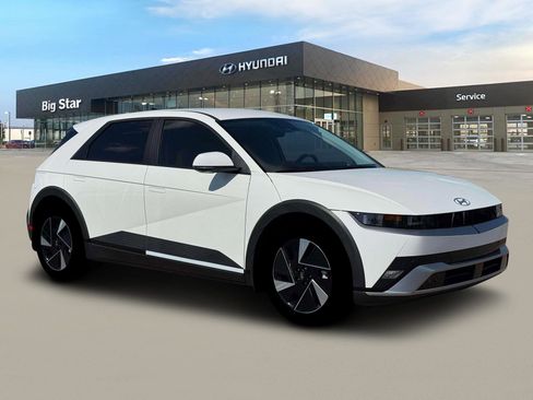 New 2026 Hyundai Ioniq 5 SEL image 10