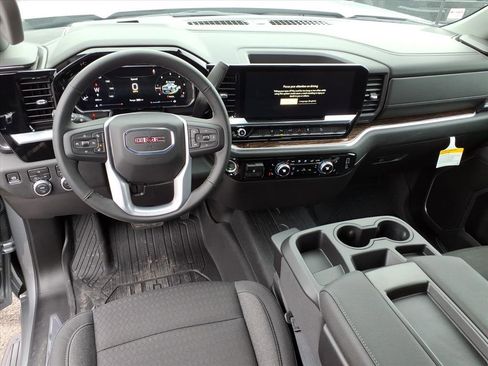 New 2026 GMC Sierra 2500 SLE w/ SLE Value Package; image 16