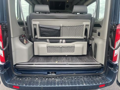 New 2023 Ford Transit 250 Medium Roof AWD w/ Exterior Upgrade Package image 42
