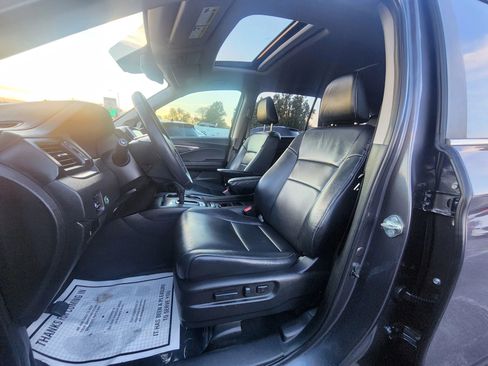 Used 2017 Honda Pilot EX-L image 18