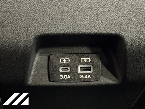 Certified 2025 Subaru Crosstrek 2.5i Sport w/ Crosstrek Mirror Package image 25