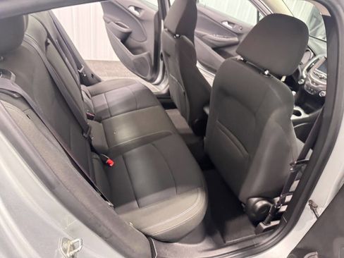 Used 2016 Chevrolet Cruze LT FWD image 18