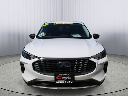 Used 2023 Ford Escape Active image 3