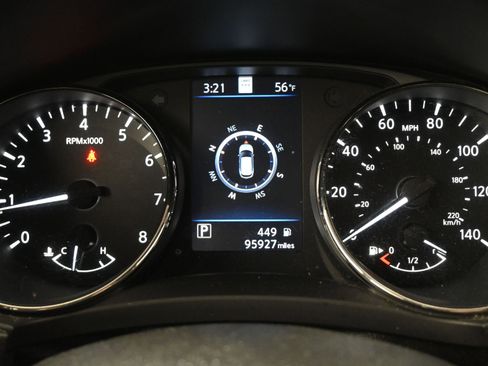 Used 2020 Nissan Rogue Sport SL w/ Premium Package image 21