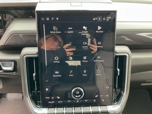 New 2026 GMC Yukon XL Elevation image 10