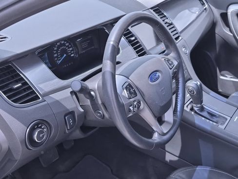 Used 2015 Ford Taurus SEL w/ Equipment Group 201A AWD/4WD image 10
