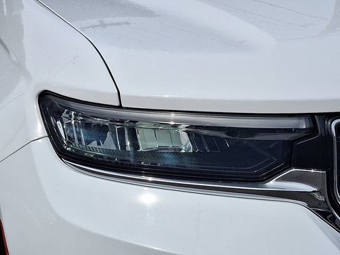 Used 2023 Jeep Grand Cherokee 4WD 4xe image 10