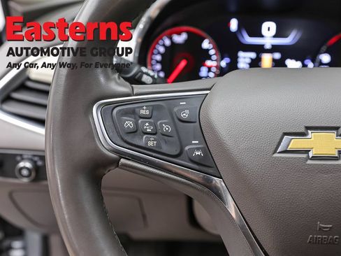 Used 2024 Chevrolet Malibu LT FWD image 15