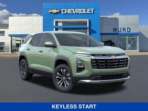 New 2025 Chevrolet Equinox LT w/ Safety and Technology Package image 8