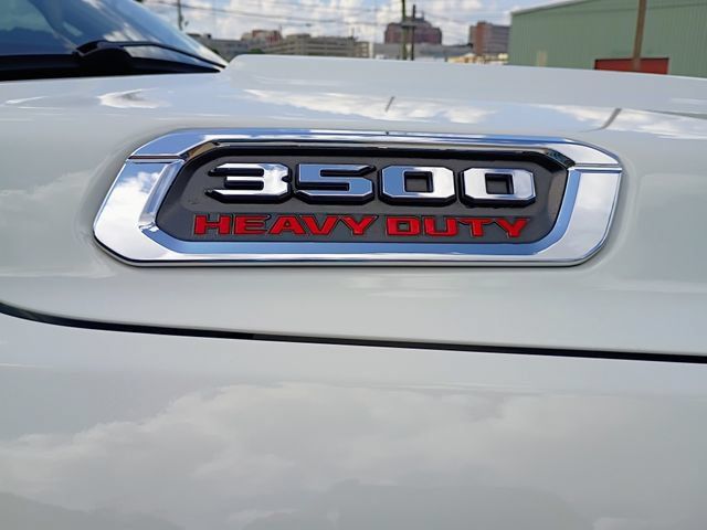 Used 2022 RAM 3500 Limited AWD/4WD image 19