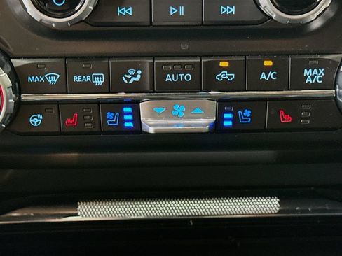Used 2023 Ford F150 Lariat w/ Equipment Group 502A High AWD/4WD image 22