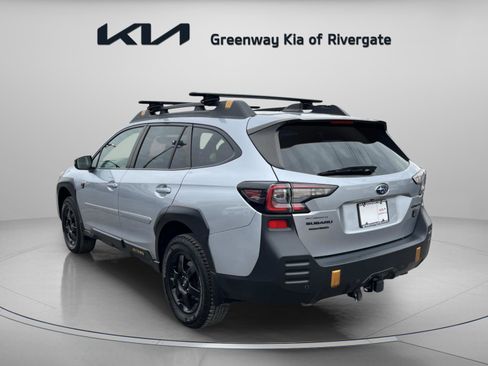 Used 2022 Subaru Outback Wilderness image 5