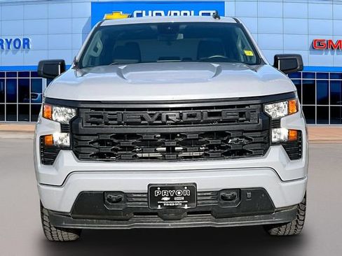 Used 2024 Chevrolet Silverado 1500 Custom AWD/4WD image 2
