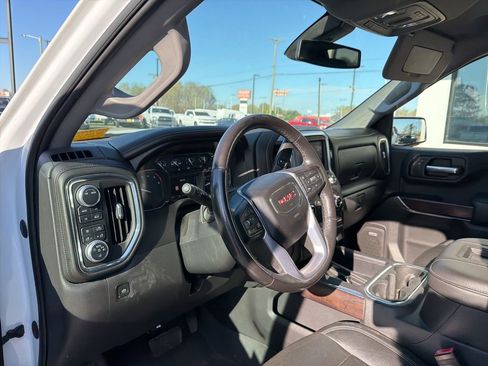Used 2020 GMC Sierra 1500 SLT w/ SLT Premium Plus Package image 3