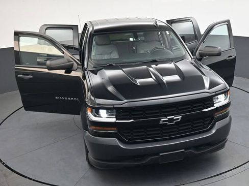 Used 2017 Chevrolet Silverado 1500 W/T w/ Black Out Edition image 44