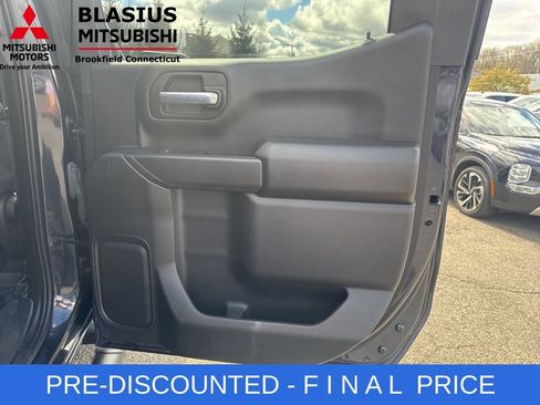 Used 2024 Chevrolet Silverado 1500 Custom Trail Boss w/ LPO, Dark Essentials Package AWD/4WD image 28