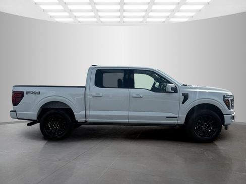 Used 2025 Ford F150 Platinum w/ FX4 Off-Road Package AWD/4WD image 2