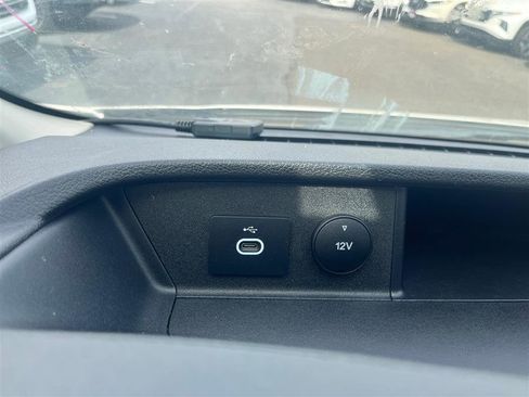 Used 2022 Ford Transit 350 XLT image 15