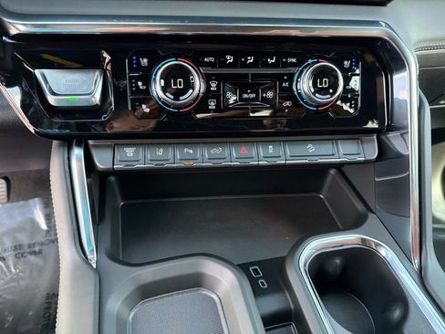 New 2026 GMC Sierra 2500 Denali Ultimate AWD/4WD image 25