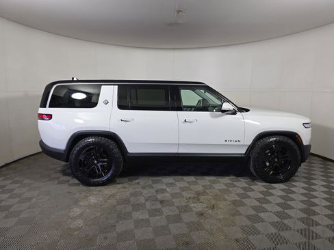 Used 2024 Rivian R1S Adventure AWD/4WD image 6