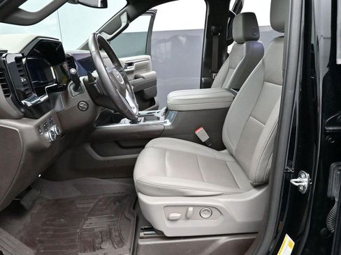 Used 2023 GMC Sierra 1500 SLT w/ SLT Convenience Package AWD/4WD image 13