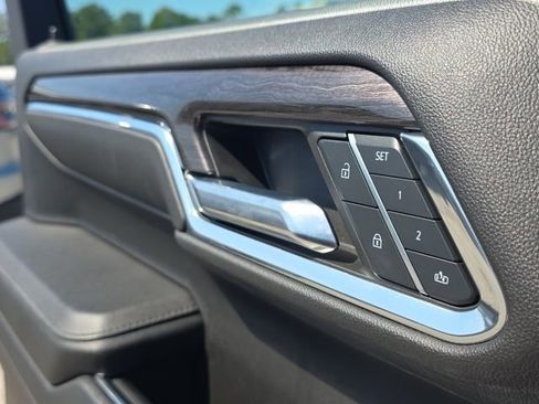 Used 2024 Chevrolet Silverado 1500 LTZ w/ LTZ Premium Package image 22