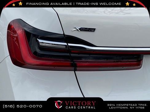 Used 2020 BMW 740i xDrive 740i xDrive w/ Cold Weather Package image 9